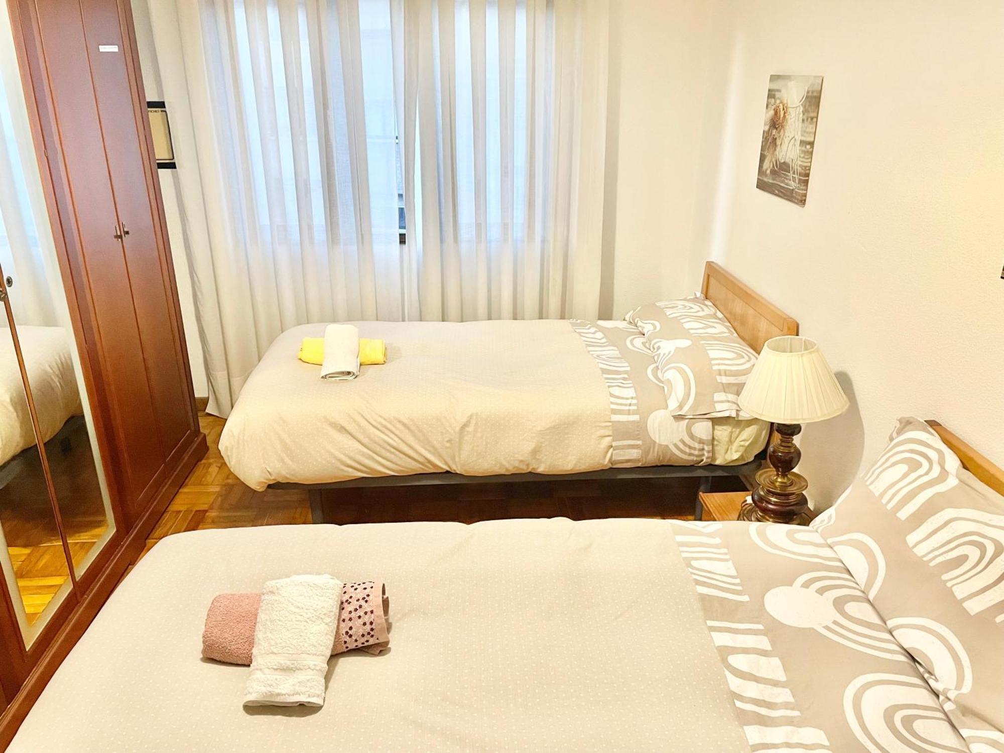 Ferienwohnung General Elorza Centro. Parking Incluido Oviédo Exterior foto
